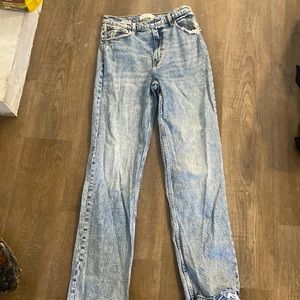 Only worn once Abercrombie and Fitch, 90s straight leg ultra high rise
